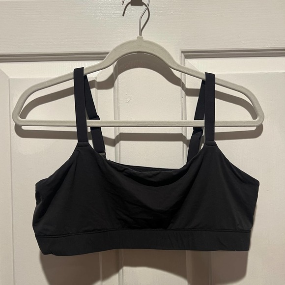 Nwt SKIMS Scoop Black Bra Noir 3x - Picture 2 of 6